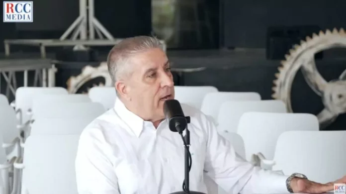 El-presidente-de-la-Asociacion-de-Hoteles-de-la-Rommana-Bayahibe-Andres-Fernanez-768x430-1