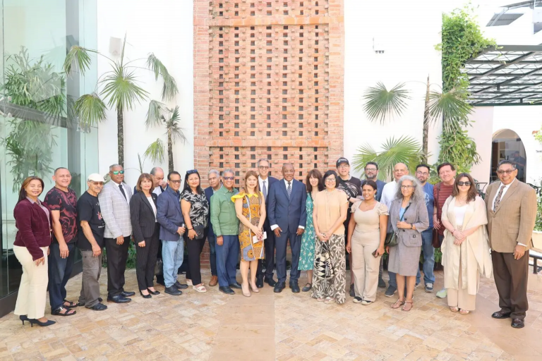 Santo Domingo celebra la XIV Semana de la Poesía: todo lo que necesitas saber