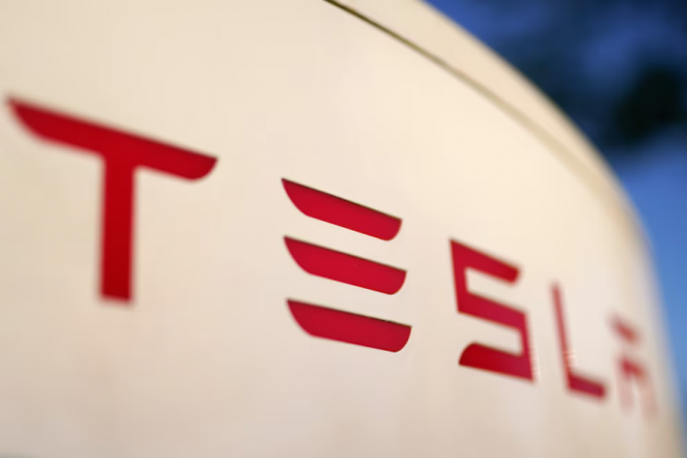 Por qué Tesla está perdiendo terreno en todo el mundo