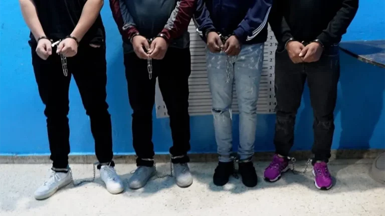 Extraditan a EE. UU. cuatro dominicanos acusados de fraude electrónico y lavado de activos