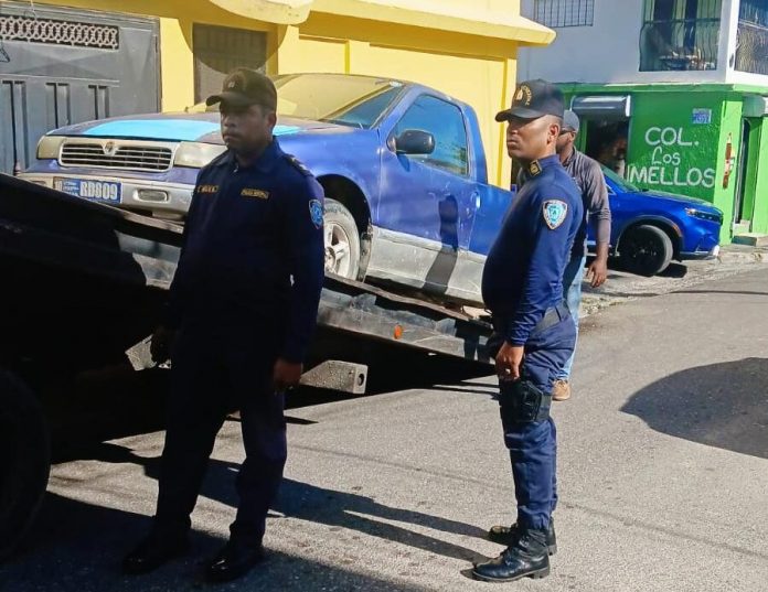 quitan-vehiculo-calle