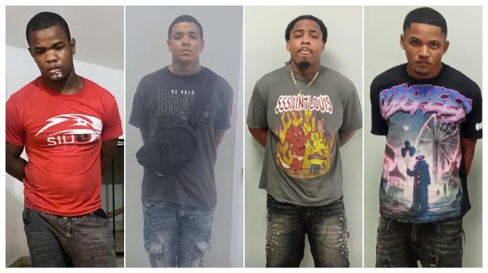 4 detenidos blue ice