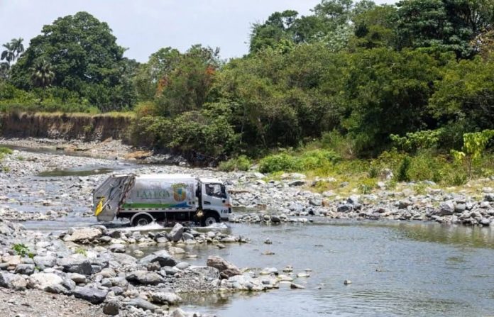 WhatsApp Image 2025-11-04 at 23.53.25 (1)