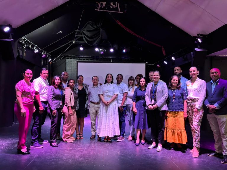 Procuraduría Especializada contra el Tráfico Ilícito de Migrantes y la Trata de Personas fortalece acciones preventivas en destinos turísticos junto a ASHORESOCA