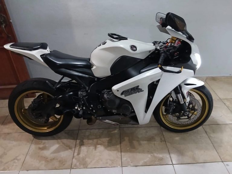 Dicrim recupera motocicleta de alto cilindraje robada en Puerto Plata
