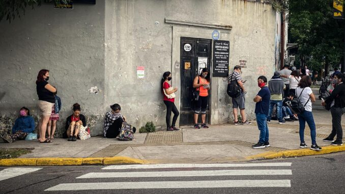 descarga - 2025-11-03T190434.554