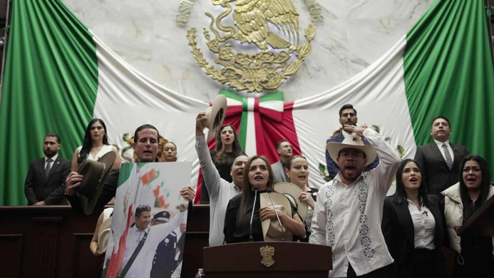 descarga - 2025-11-06T140702.430