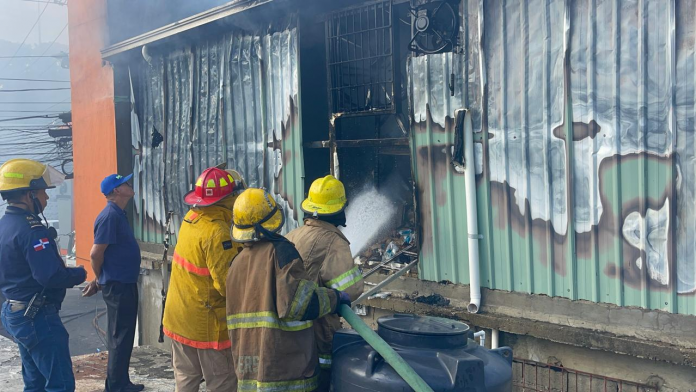 descarga - 2025-11-17T171415.874