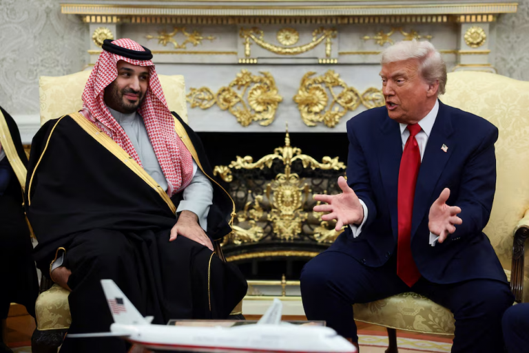 Trump recibió al príncipe heredero de Arabia Saudita, que anunció inversiones en Estados Unidos por un billón de dólares