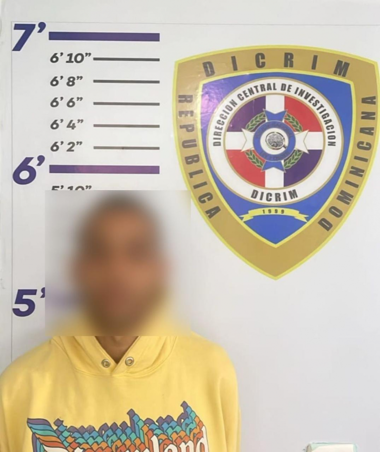 Policía Cibernética detiene a hombre por estafa de más de 856 mil pesos en Santiago