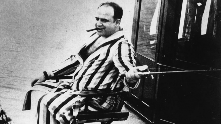 Casa de infancia de Al Capone se vendió por $5.82 millones de dólares