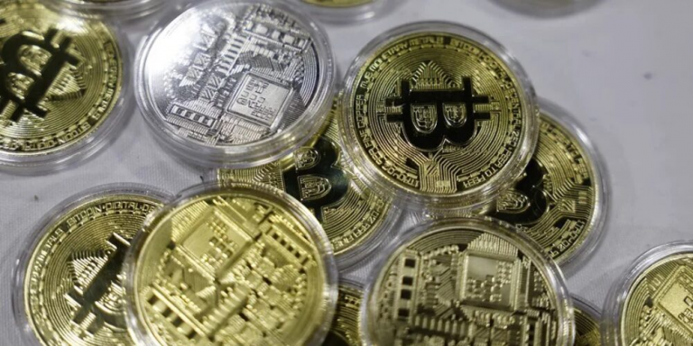 El bitcóin se encamina a perder más del 16 % en noviembre, su peor mes desde febrero