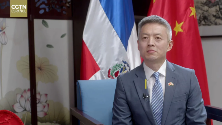 Embajador chino asegura avances para reabrir tiendas clausuradas en RD