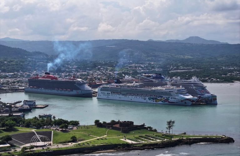 Más de 20 mil turistas de cruceros visitaron Puerto Plata a bordo de 5 trasatlánticos