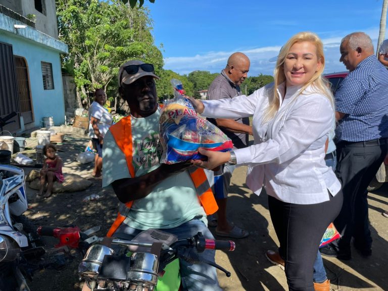 La Brisita Navideña impacta a Gaspar Hernández con amplia jornada solidaria