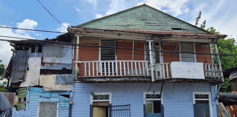 Deterioro resta belleza a casas victorianas de PP