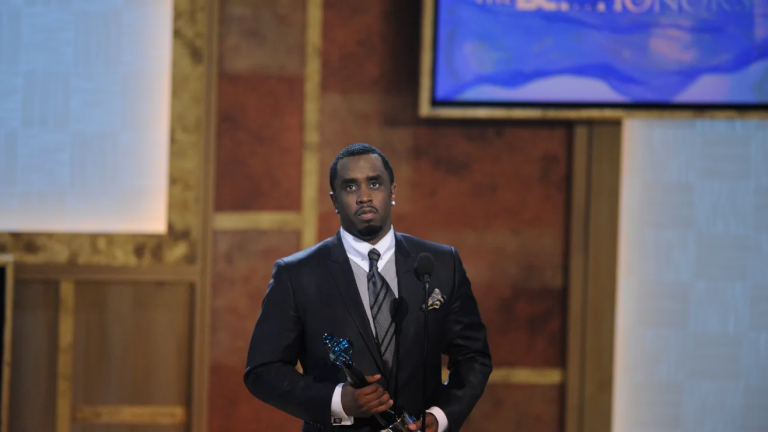 Madre de Sean Diddy condena a Netflix por las “falsedades” sobre su hijo