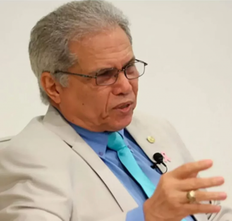 Aumento para médicos: pensiones subirán hasta 100 mil pesos desde enero