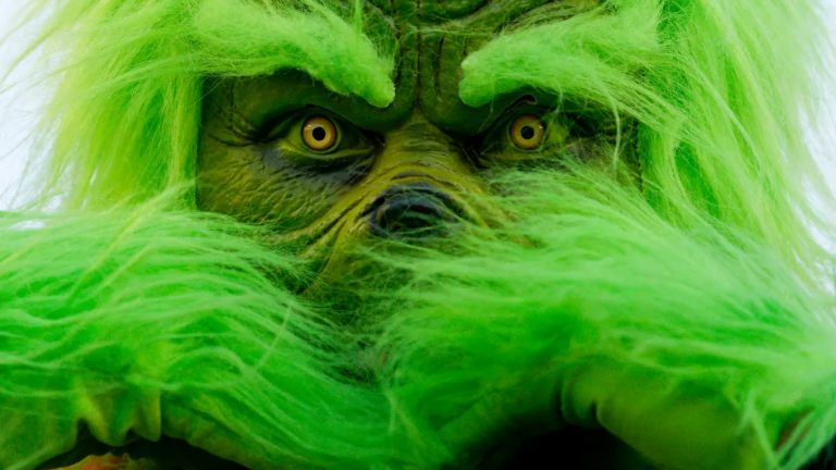 “El Grinch”, conoce la verdadera historia detrás del clásico protagonizado por Jim Carrey