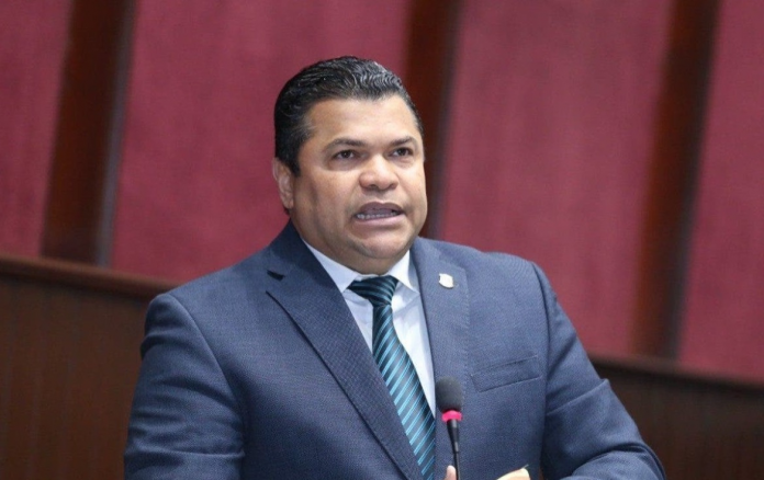 descarga - 2025-12-12T132540.270