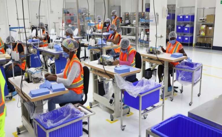 Aprueban 82 empresas y 10 nuevos parques zonas francas