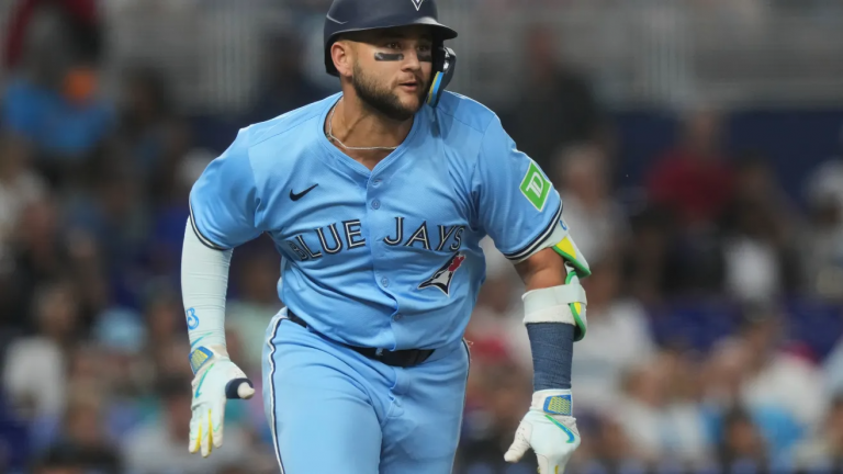 Reportan acuerdo entre los Yankees y Bo Bichette por $150 millones de dólares