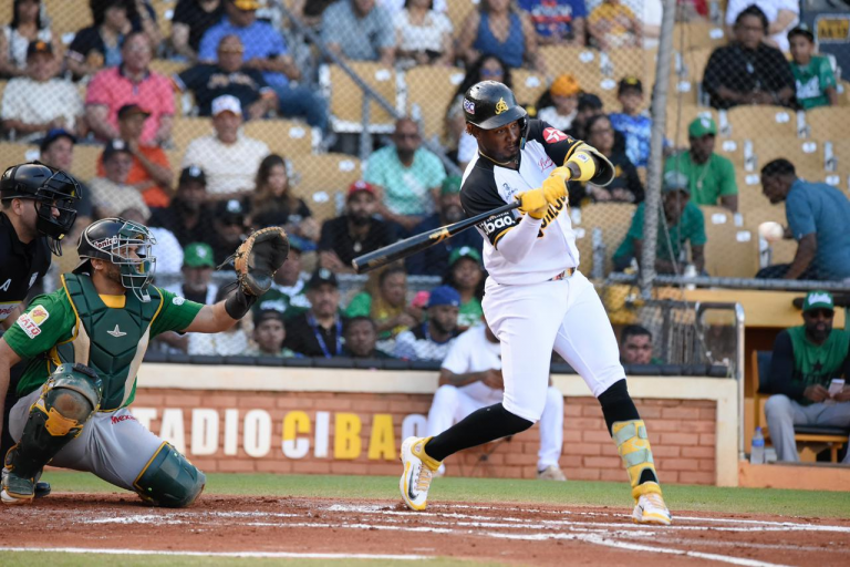 Águilas se imponen y complican el panorama de las Estrellas