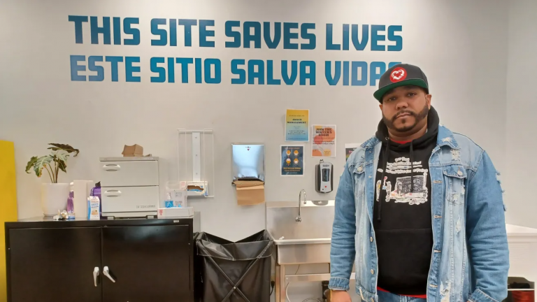 Polémicos centros de consumo seguro de drogas en el Alto Manhattan han salvado 2,000 vidas