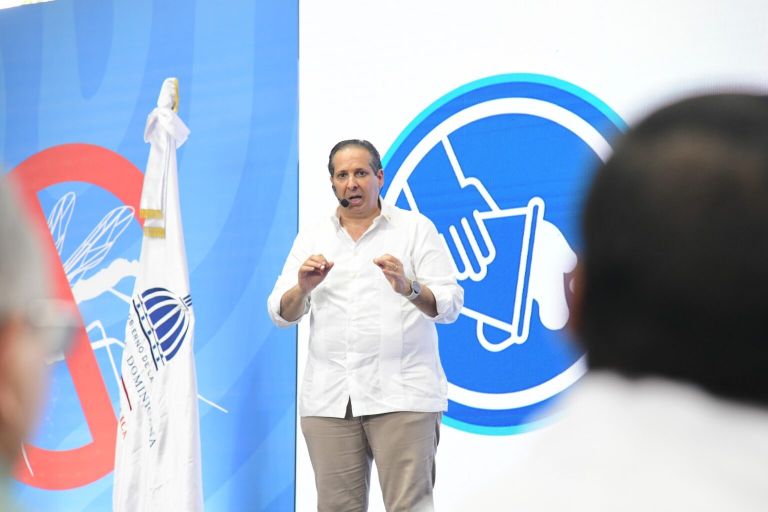 República Dominicana cierra 2025 con cero muertes por dengue y reducción histórica de casos