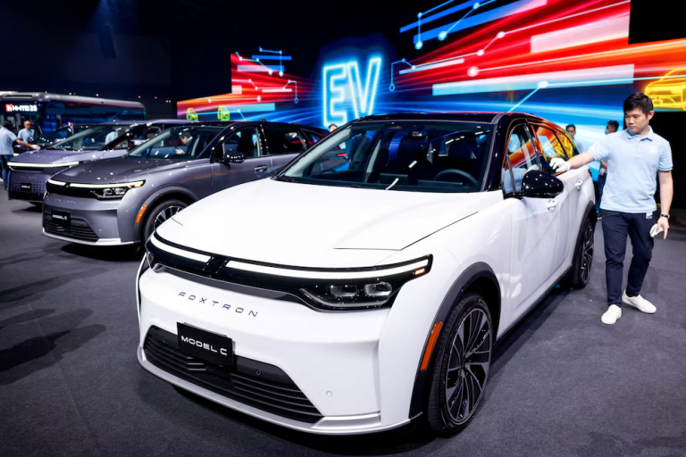 El fabricante de los celulares más famosos del mundo avanza hacia su propia marca de autos eléctricos