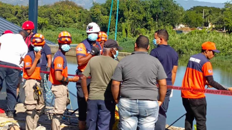 Recuperan cadáver de un hombre en avanzado estado de descomposición en el río Yaque del Norte