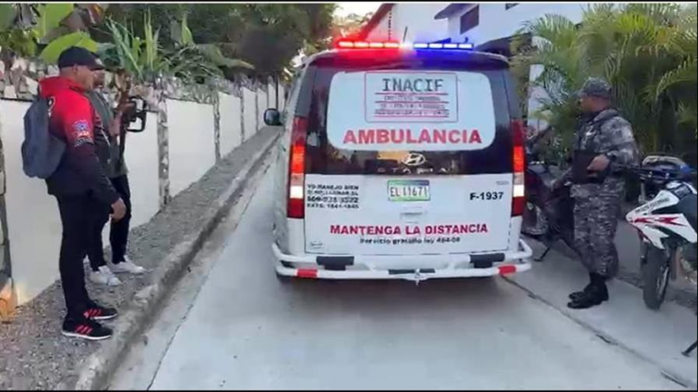 Todavía esperan resultados de autopsia de pareja canadiense hallada muerta en Villa Riva