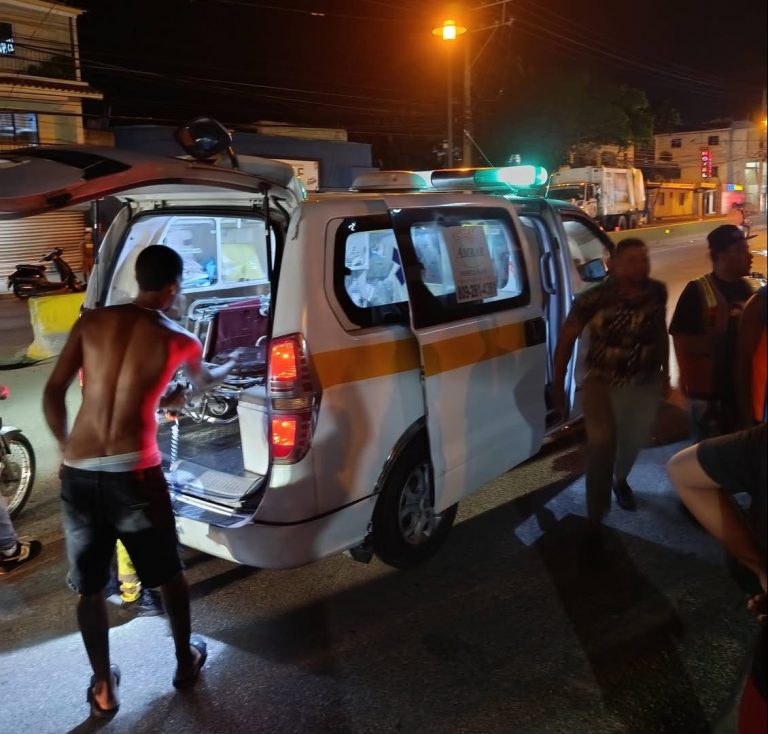 Joven resulta lesionado tras ser impactado por vehículo en la avenida Manolo Tavárez Justo, Puerto Plata