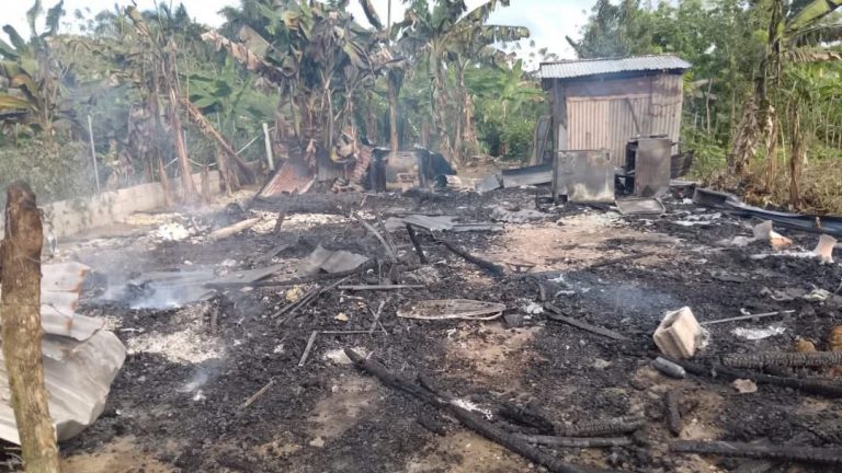 Incendio destruye vivienda en comunidad de Veragua