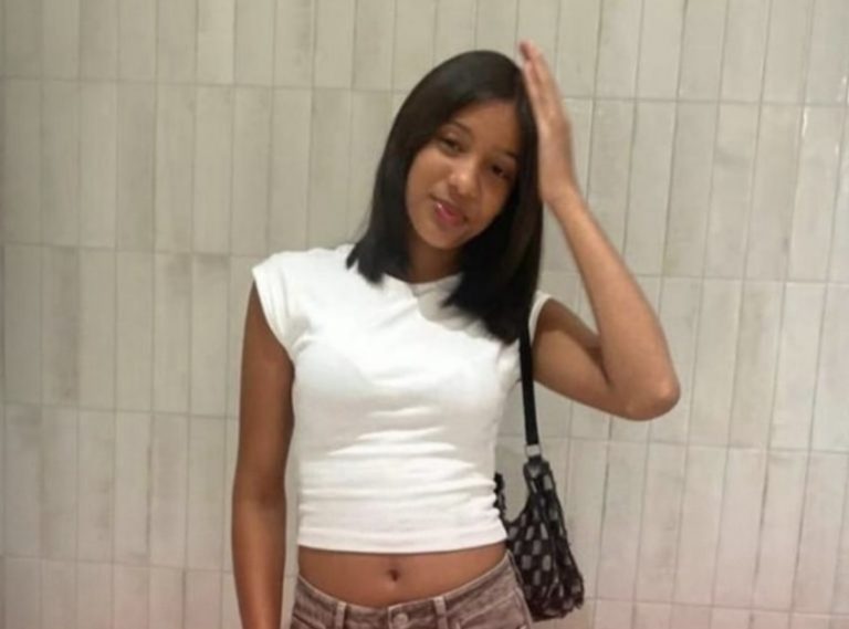 Buscan adolescente de 14 años desaparecida en Santiago