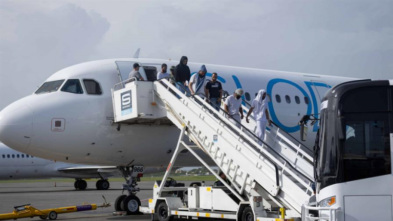 De Turquía a Australia, los países que deportaron dominicanos el año pasado