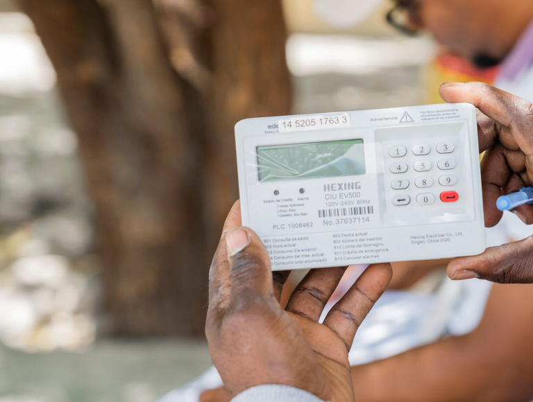 Edesur añade 70 nuevos puntos de recarga para clientes prepago