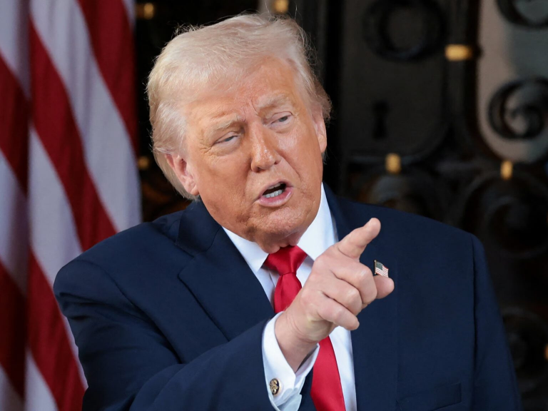 "Lo vi como si estuviera viendo un programa de televisión": Trump da detalles del ataque a Venezuela