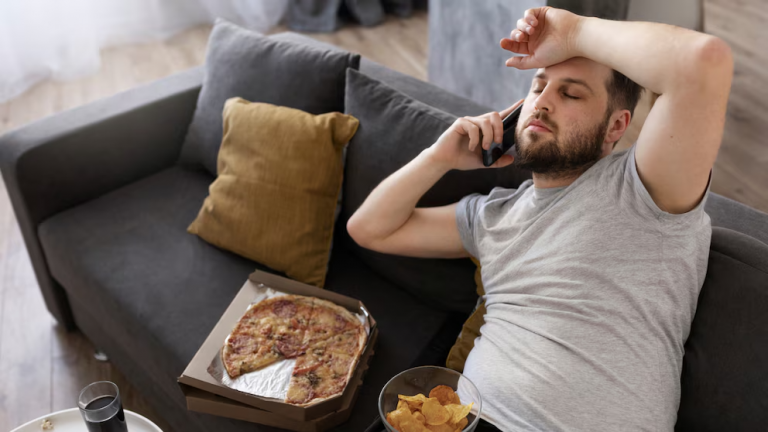 Sedentarismo y salud cardiovascular: qué comer para reducir los efectos de pasar demasiado tiempo sentado
