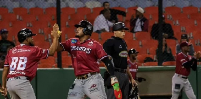 Gigantes derrotan a Toros para su primer triunfo RR