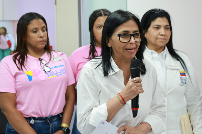 Venezuela dice que alerta de EE.UU. sobre milicias "se fundamenta en relatos inexistentes"