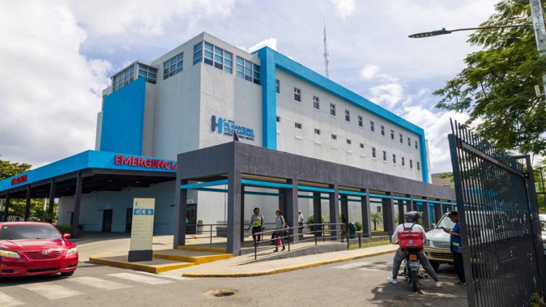 "Está vivo por la gracia de Dios": taxista religioso sobrevive tras recibir más de 15 puñaladas