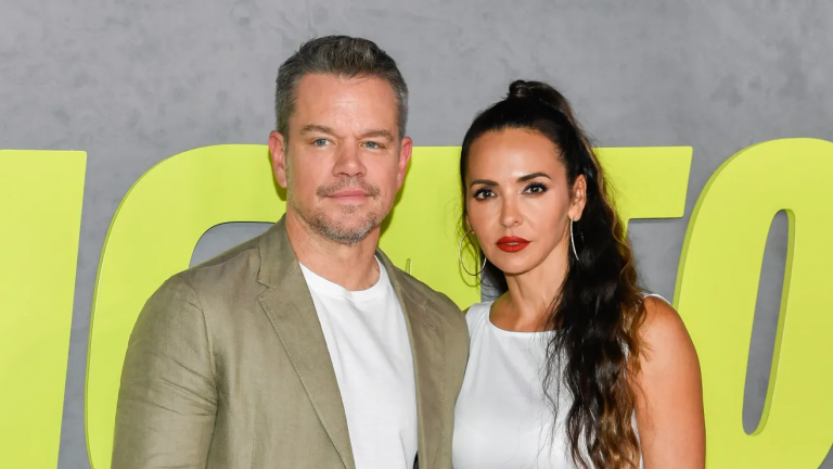 Matt Damon revela que su esposa Luciana Barroso estuvo “enamorada” de Ben Affleck