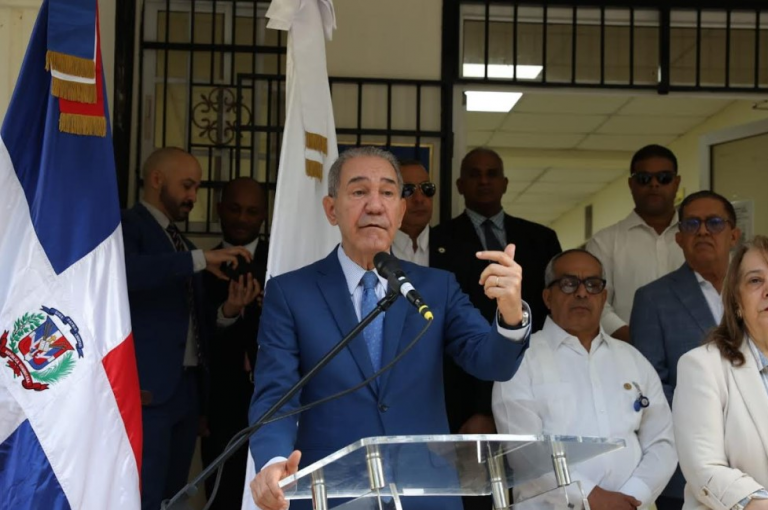 MESCyT pone en marcha iniciativa para fortalecer oportunidades laborales y educativas de 27 mil jóvenes