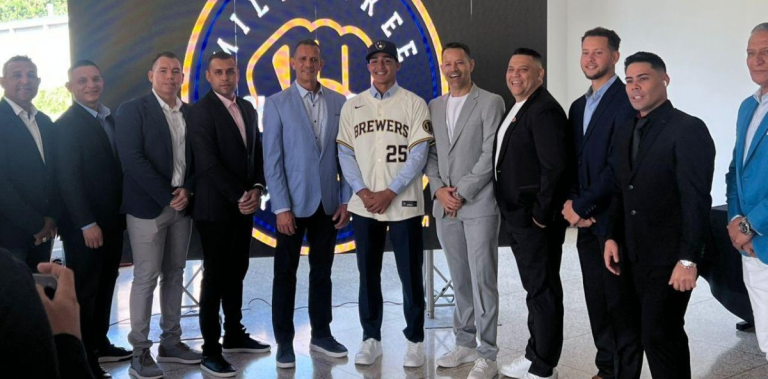 Milwaukee Brewers aseguran al jovencito Diego Frontado por US$1.6M como su pick #1