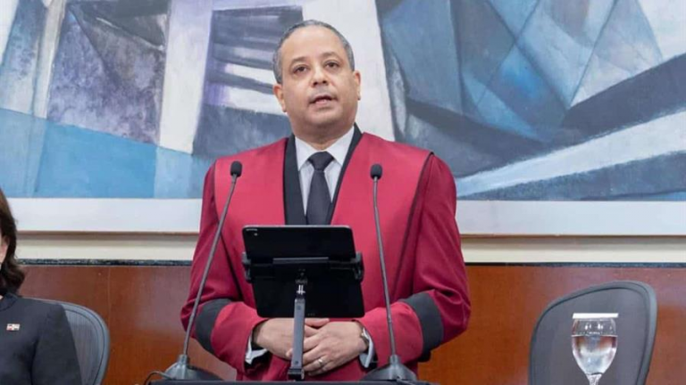 El presidente del Tribunal Constitucional reitera uso de motes en expedientes penales está prohibido