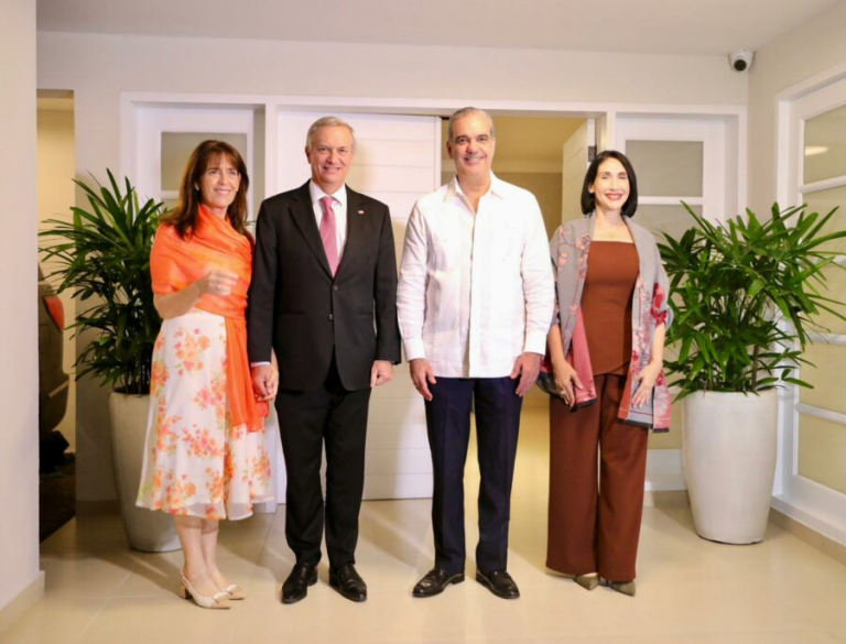 Abinader y Kast fortalecen lazos bilaterales entre RD y Chile