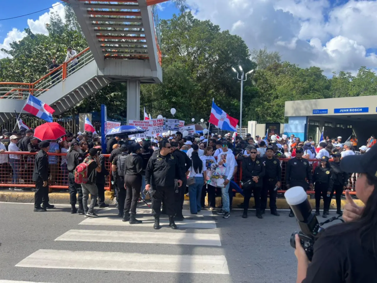 Familiares de víctimas del Jet Set envían carta al presidente Abinader solicitando su intervención