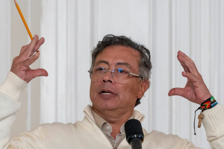 Petro genera polémica al afirmar que “vivir en Cuba es mucho mejor que en Miami”