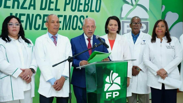 Fuerza del Pueblo denuncia crisis en Salud: deuda millonaria en Senasa y colapso de hospitales